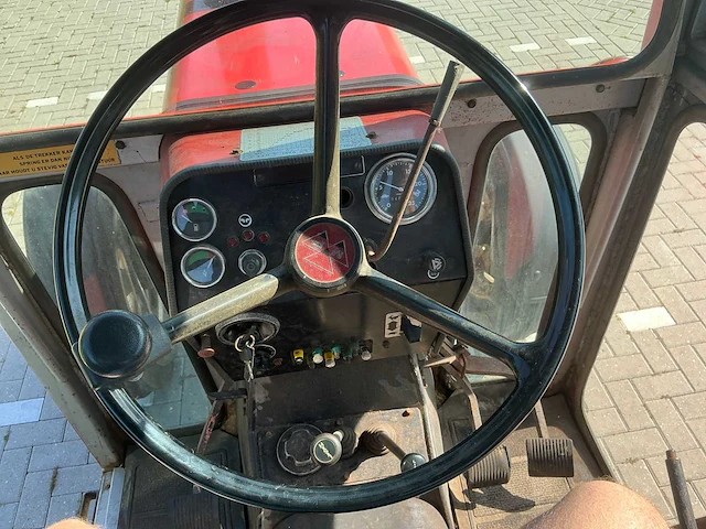 1978 massey ferguson 560 oldtimer tractor - afbeelding 16 van  30
