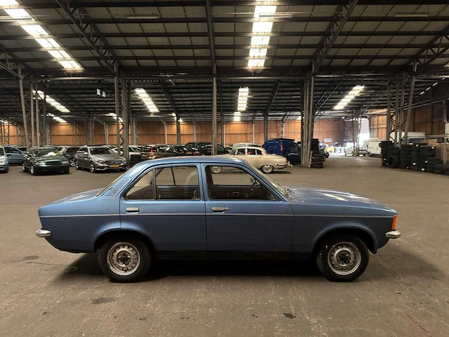 1978 opel kadett 1.2n de luxe sedan 29000 km 25-um-24 - afbeelding 17 van  21