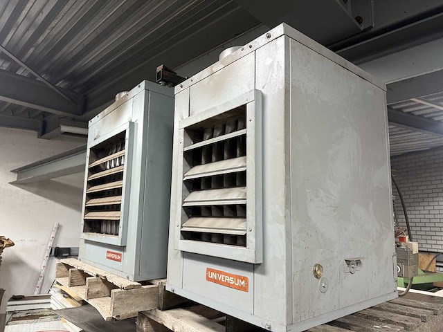 1978 winterwarm uns 35 industriële verwarmingsinstallatie - afbeelding 1 van  10