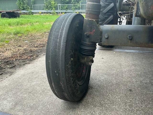 1978 zetor 4712 oldtimer tractor - afbeelding 4 van  26