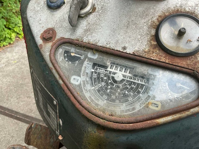 1978 zetor 4712 oldtimer tractor - afbeelding 10 van  26