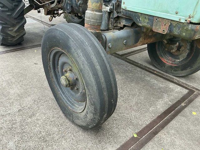1978 zetor 4712 oldtimer tractor - afbeelding 16 van  26