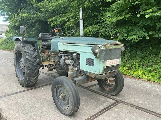 1978 zetor 4712 oldtimer tractor - afbeelding 12 van  26