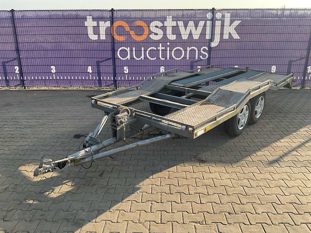 1979 - tiheco - at 2000 - aanhangwagen/auto ambulance - afbeelding 1 van  8