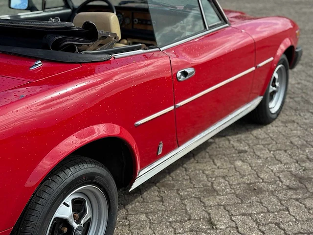 1979 fiat 124 spider 2000 h5 oldtimer - afbeelding 5 van  26