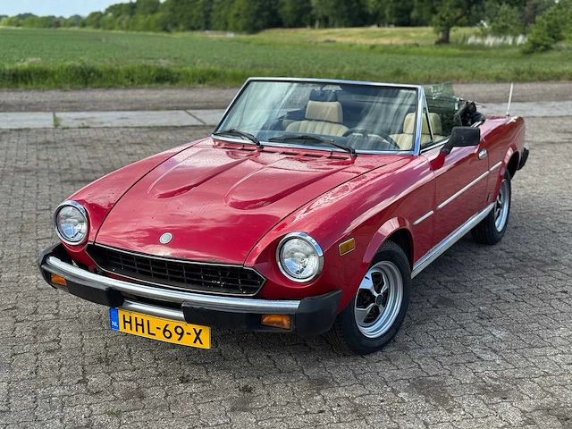1979 fiat 124 spider 2000 h5 oldtimer - afbeelding 13 van  26