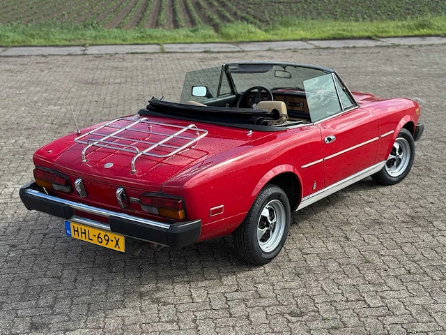1979 fiat 124 spider 2000 h5 oldtimer - afbeelding 16 van  26