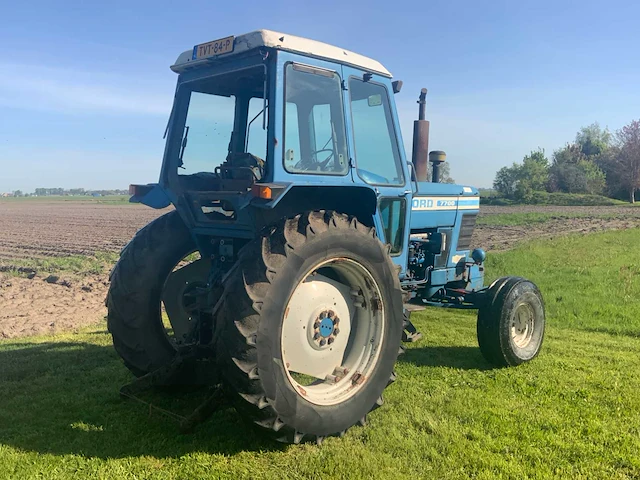 1979 ford 7700 oldtimer tractor - afbeelding 9 van  44