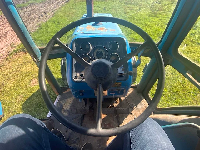 1979 ford 7700 oldtimer tractor - afbeelding 17 van  44