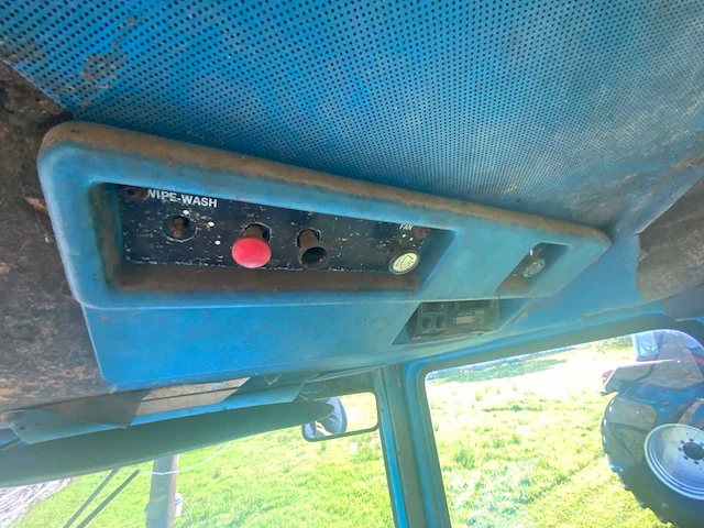 1979 ford 7700 oldtimer tractor - afbeelding 18 van  44
