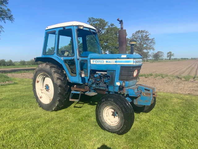 1979 ford 7700 oldtimer tractor - afbeelding 12 van  44