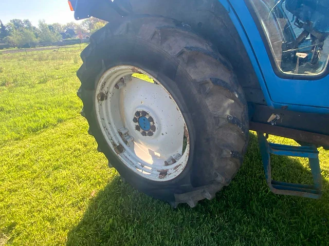 1979 ford 7700 oldtimer tractor - afbeelding 25 van  44