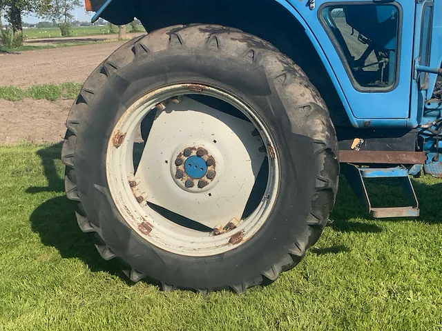 1979 ford 7700 oldtimer tractor - afbeelding 36 van  44
