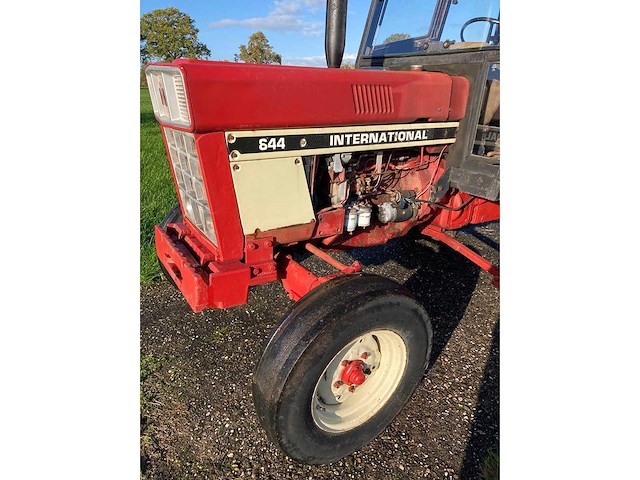 1979 international 644 tweewielaangedreven landbouwtractor - afbeelding 5 van  10