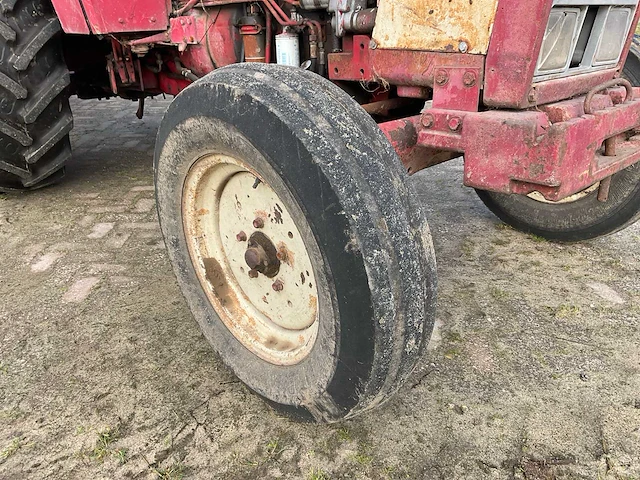 1979 international 844-s tweewielaangedreven landbouwtractor - afbeelding 5 van  26