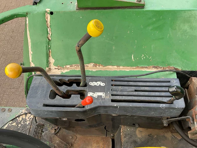 1979 john deere 4040 tweewielaangedreven landbouwtractor - afbeelding 12 van  28