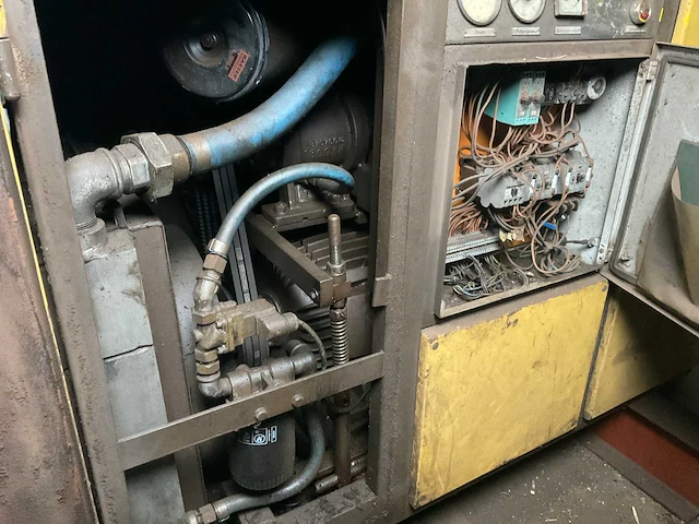 1979 kaeser as25 schroefcompressor - afbeelding 3 van  4