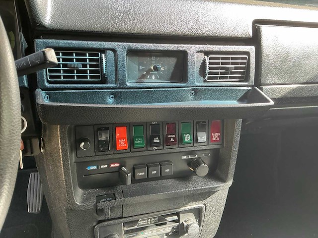 1979 volvo 262c bertone oldtimer - afbeelding 13 van  40