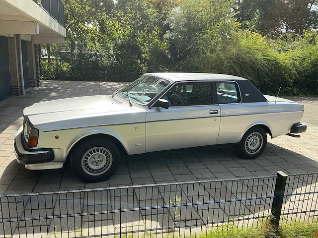 1979 volvo 262c bertone oldtimer - afbeelding 12 van  40