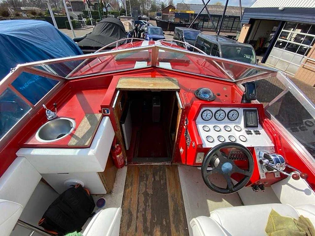 1979 wellcraft powerboat scarab (miami vice) speedboot met boot trailer - afbeelding 8 van  66