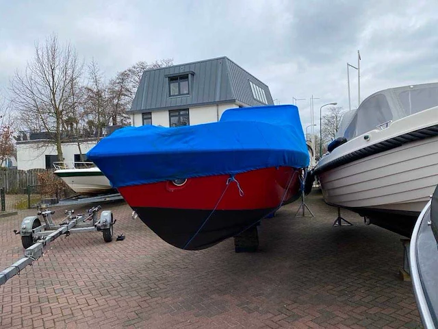 1979 wellcraft powerboat scarab (miami vice) speedboot met boot trailer - afbeelding 13 van  66