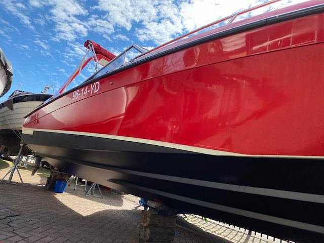 1979 wellcraft powerboat scarab (miami vice) speedboot met boot trailer - afbeelding 15 van  66