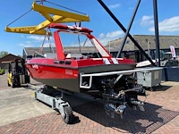 1979 wellcraft powerboat scarab (miami vice) speedboot met boot trailer - afbeelding 64 van  66