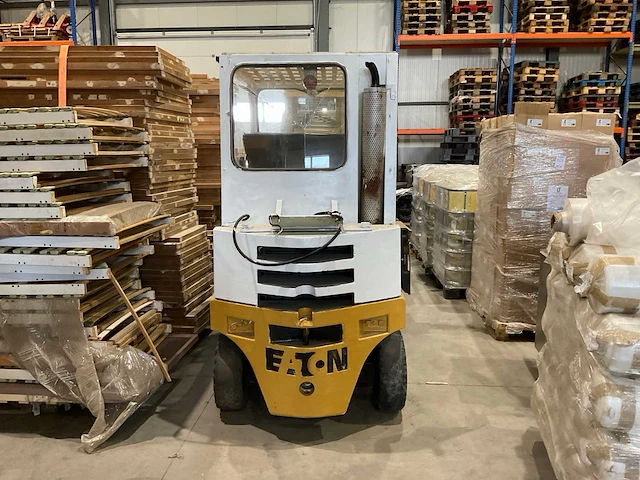 1979 yale glp-040ebpa heftruck - afbeelding 9 van  15