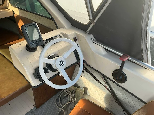 1980 beekman 485 kajuitboot met trailer - afbeelding 5 van  24