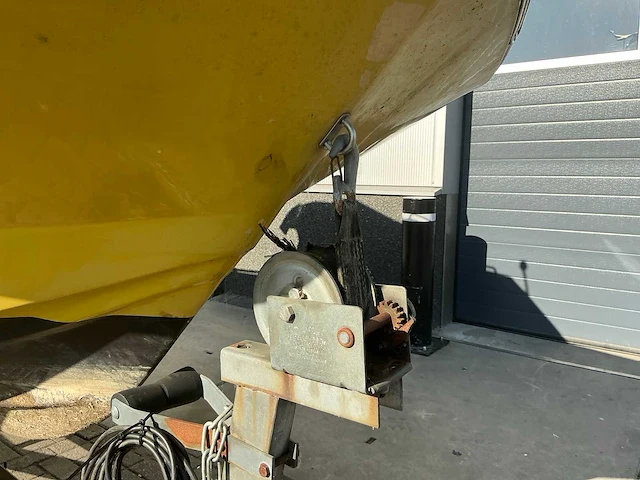 1980 beekman 485 kajuitboot met trailer - afbeelding 14 van  24