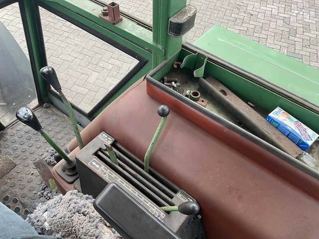1980 fendt favorit 600 ls oldtimer tractor - afbeelding 11 van  24