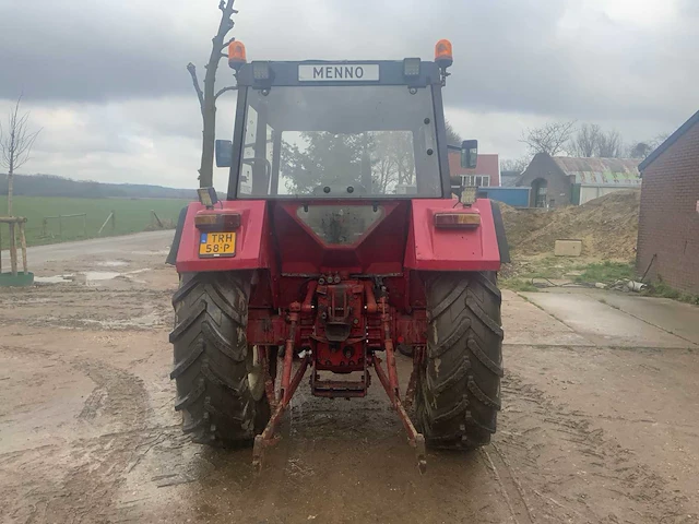 1980 international 844-s tweewielaangedreven landbouwtractor - afbeelding 23 van  25