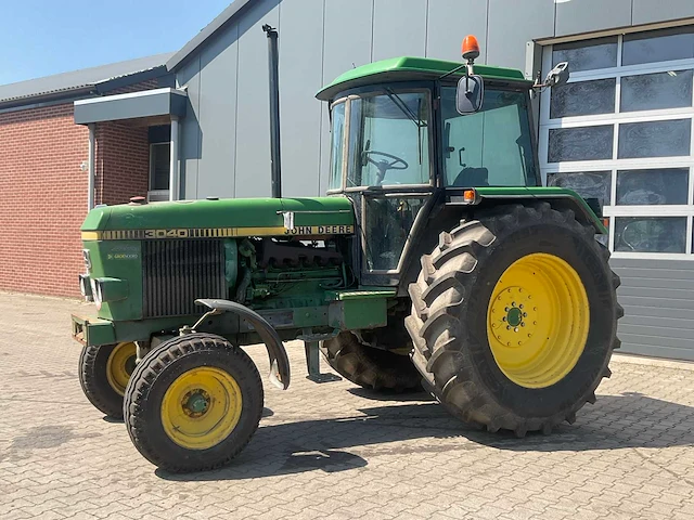 1980 john deere 3040 vierwielaangedreven landbouwtractor - afbeelding 15 van  21
