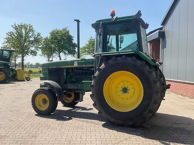 1980 john deere 3040 vierwielaangedreven landbouwtractor - afbeelding 18 van  21