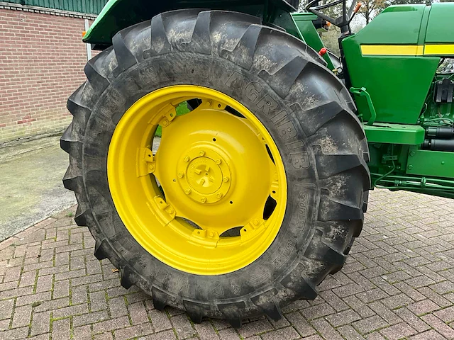 1980 john deere 3340 vierwielaangedreven landbouwtractor - afbeelding 9 van  30