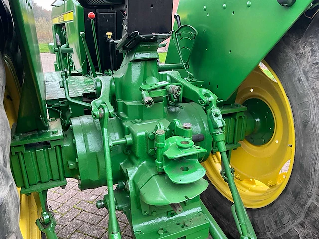 1980 john deere 3340 vierwielaangedreven landbouwtractor - afbeelding 13 van  30