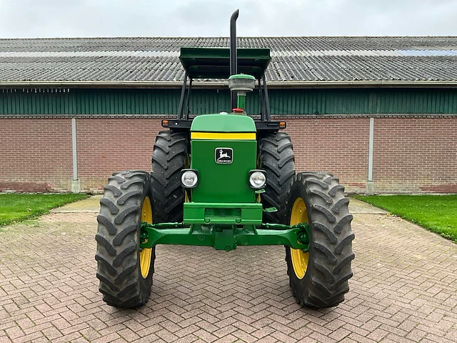 1980 john deere 3340 vierwielaangedreven landbouwtractor - afbeelding 23 van  30