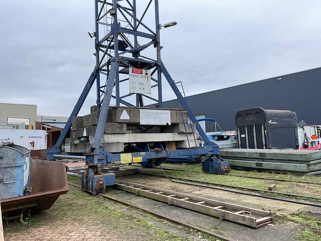 1980 liebherr 120hc torenkraan - afbeelding 15 van  20