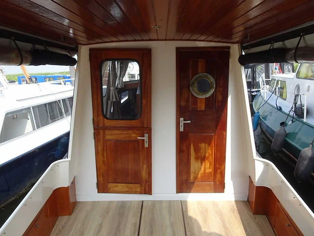 1980 loose vlet 1100 kajuitboot - afbeelding 2 van  24