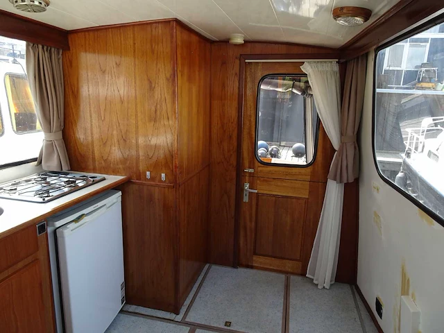 1980 loose vlet 1100 kajuitboot - afbeelding 3 van  24