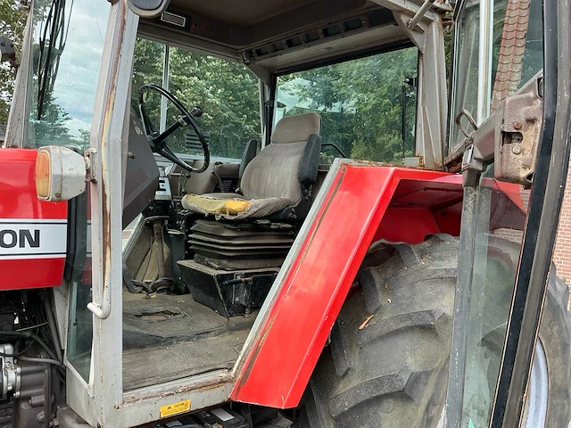 1980 massey ferguson 2620 vierwielaangedreven landbouwtractor - afbeelding 13 van  32