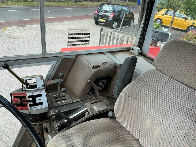 1980 massey ferguson 2620 vierwielaangedreven landbouwtractor - afbeelding 19 van  32
