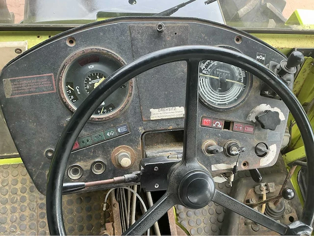 1980 mb trac 401 tractor 1300 vierwielaangedreven landbouwtractor - afbeelding 18 van  28