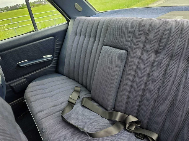1980 mercedes-benz 300d oldtimer - afbeelding 22 van  55