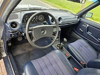 1980 mercedes-benz 300d oldtimer - afbeelding 35 van  55