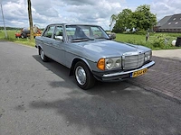 1980 mercedes-benz 300d oldtimer - afbeelding 45 van  55