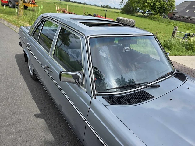 1980 mercedes-benz 300d oldtimer - afbeelding 54 van  55