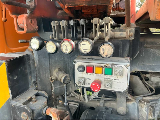 1980 mercedes-benz unimog 406 - afbeelding 35 van  52