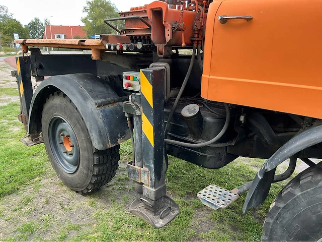 1980 mercedes-benz unimog 406 - afbeelding 16 van  52