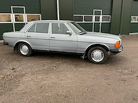 1980 mercedes-benz w123 300d wegenbelasting vrij ! personenauto - afbeelding 26 van  29